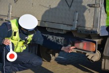 Ponad 60 nieprawidłowości. Policjanci podsumowali wyniki kontroli świateł