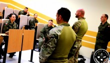 Komandosi po kursach sił specjalnych w USA uczyli terytorialsów. Odciążą walczących z koronawirusem 