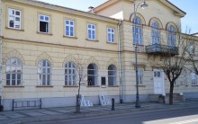 I Liceum Ogólnokształcące. Nowe okna, stara fasada [zdjęcia]