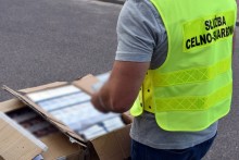 Przemyt ukryty w przesyłkach kurierskich. Białoruskie papierosy jechały do Wielkiej Brytanii  