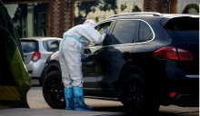 Koronawirus. Wojewoda szuka chętnych do pracy w szpitalach. Pomagają żołnierze