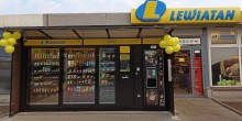 Na zakupy także w niehandlowe niedziele i święta. Pierwszy samoobsługowy sklep Lewiatan już działa