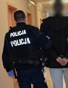 Suwałki. Włamywał się do mieszkań i komórek