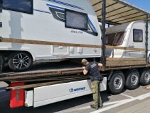 Budzisko. Kradziona przyczepa kempingowa