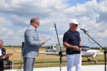 Okno na świat. Lotnisko w Suwałkach już otwarte [wideo, zdjęcia]