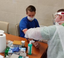 Wigry Suwałki. Piłkarze i sztab szkoleniowy po badaniach na Covid-19, więcej zmian w meczu