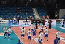 Pięciu niezakażonych siatkarzy Ślepska Malowu Suwałki wraca do zajęć. ZAKSA ograła Jastrzębie