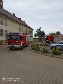 Alarm bombowy w Szkole w Słobódce. Ewakuowano uczniów, nauczycieli i pracowników