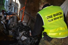 Obywatele Litwy przewozili kradzione silniki samochodowe [zdjęcia]