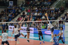 PlusLiga: Stal postawiła się Vervie, a ZAKSA ograła Skrę 