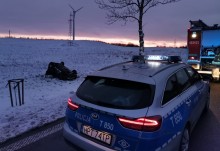 Potrącenie pieszego i dwie kolizje w powiecie gołdapskim. Policja apeluje o ostrożność! 