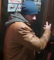 Suwałki. Policjanci poszukują złodzieja kurtek