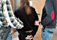 Suwałki, Sejny. Policjanci przyłapali małżeństwo na wyładowywaniu kontrabandy [zdjęcia]