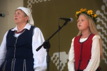 elzbieta_nietubyc_i_sandra_bordzio,_xxi_jarmark_folkloru,_fot._zbigniew_stelmaszek_(48)_.jpg