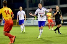 Znicz Pruszków - Wigry Suwałki. Ile goli tym razem wbije Kamil Adamek? [u nas relacja na żywo]