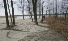 Niszczenie brzegów rzek i jezior jest zabronione. Sądowe kary