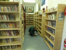 Areszt Śledczy w Suwałkach. W więziennej bibliotece króluje literatura kryminalno-sensacyjna 