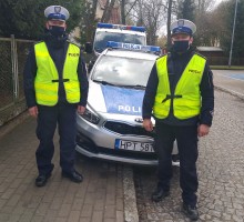 Przekroczył prędkość, bo wiózł chorego dziadka. Pomogli policjanci