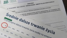 W pandemii nowe tablice trwania życia, to wyższe emerytury. ZUS przypomina, dla kogo