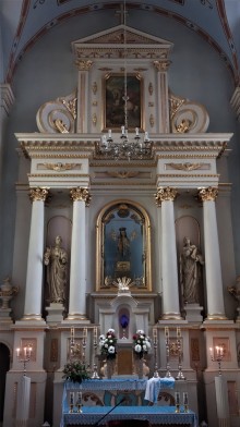 Dwa ołtarze oraz elementy ich wyposażenia z sejneńskiej bazyliki wpisane do rejestru zabytków [foto]