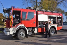 Samochód strażacki od polskich strażaków dla kolegów na Litwie [zdjęcia]