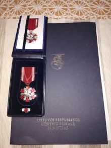 jotva_odznaczenie_ministerstwa_spraw_zagranicznych_litwy.jpg