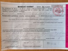 Gmina Filipów. Kierowca uderzył w drzewo. Otrzymał mandat w wysokości 5 tys. zł 