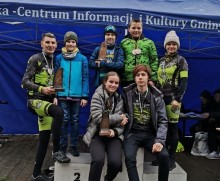 Zawodnicy MTB Suwałki i Suwalskiej Szkółki Kolarskiej w Starych Juchach udanie zakończyli sezon