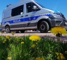 Poddubówek. Pijany kierowca zjechał do rowu