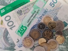 Trzynasta emerytura. Zobacz, ile dostaniesz na rękę 