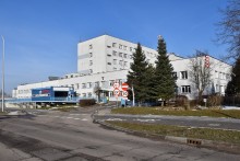 Suwalski szpital jest przygotowany na leczenie uchodźców. Mniej pacjentów chorych na COVID