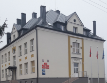 Wiżajny. Dziewięć ofert w przetargu na dodatkowe roboty przy szkole