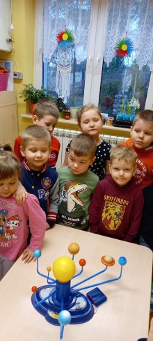 pockuny_szkola_uklad_sloneczny_2.jpg
