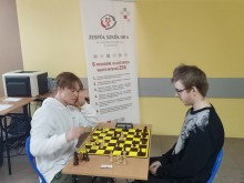turniej-szachowy-promocja-pionka-0.jpg