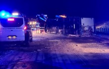 Drogowcy i kierowcy, uwaga na oblodzenie! Korek na obwodnicy Suwałk [zdjęcia]