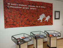 Katalogi katowickiego BWA można oglądać w Bibliotece Publicznej w Suwałkach