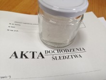 Suwalczanin zatrzymany za posiadanie narkotyków. Twierdził, że znalazł je na dachu bloku