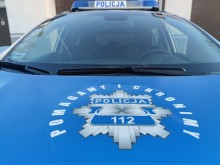 Sejny. Przed policjantami schował się w lodówce