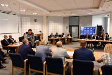 Suwałki. W poniedziałek nowa radna i wiceprzewodniczący, mniejsza podwyżka podatków