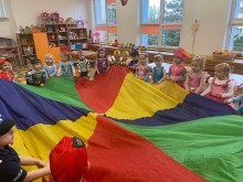 Przedszkole nr 6 w Suwałkach i postaci z bajek [zdjęcia]