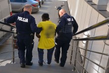 Suwalscy policjanci zatrzymali obywatela Ghany poszukiwanego Europejskim Nakazem Aresztowania