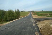 Powiat Suwalski. Radni zwiększyli wydatki o 2 mln zł, starosta wyłonił wykonawców przebudowy dróg