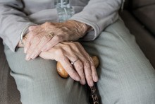 Najstarsza kobieta w naszym województwie ma 112 lat. Specjalną premię za wiek otrzymuje 73 stulatków
