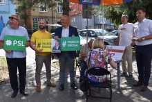 Tadeusz Chołko i Adam Ołowniuk ruszają Trzecią Drogą do Sejmu. Opozycja zbiera podpisy [zdjęcia]