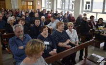 Puńsk. Niecodzienni i bliscy sercu goście w szkole - Babcie i Dziadkowie [zdjęcia]