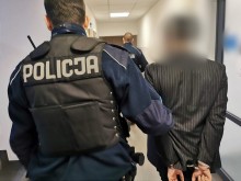 Okradł staruszkę w Augustowie. Podczas pościgu spowodował kolizję w Łomży