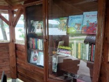 W Matłaku powstała plenerowa biblioteczka