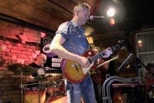 Słuchaczy przeszył DRESZCZ. Koncert 20-lecia suwalskiego zespołu bluesowego [wideo i zdjęcia]