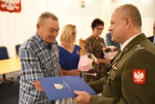 W Suwałkach wręczono medale Za zasługi dla Obronności Kraju [zdjęcia]