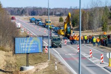 Historyczny moment - rozpoczęły się prace na najgorszej na Litwie drodze Wilno - Utena